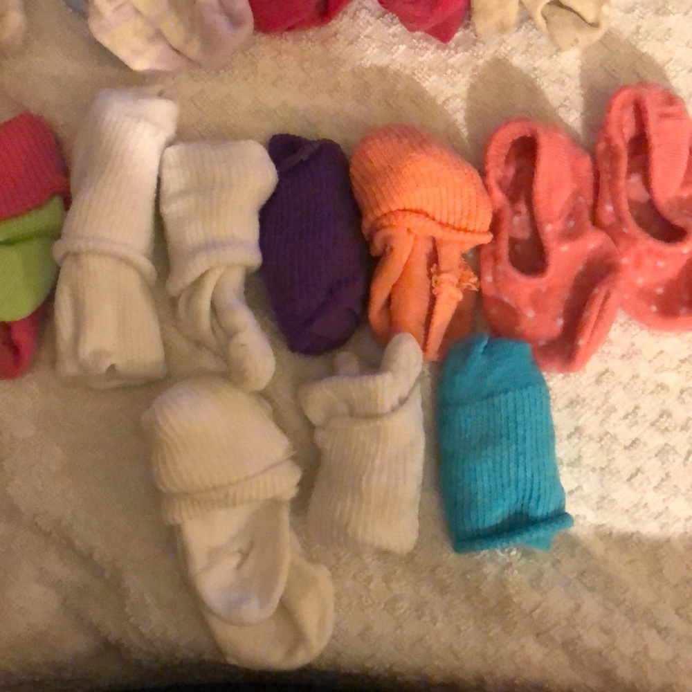 Baby sock bundle size new born -4 toddler 2 bundle